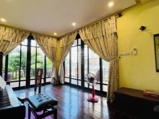 Cần bán căn villa 3 tầng  góc 2 mặt tiền  hoà cường bắc  sát tiểu la  gần chợ nguyễn tri phương