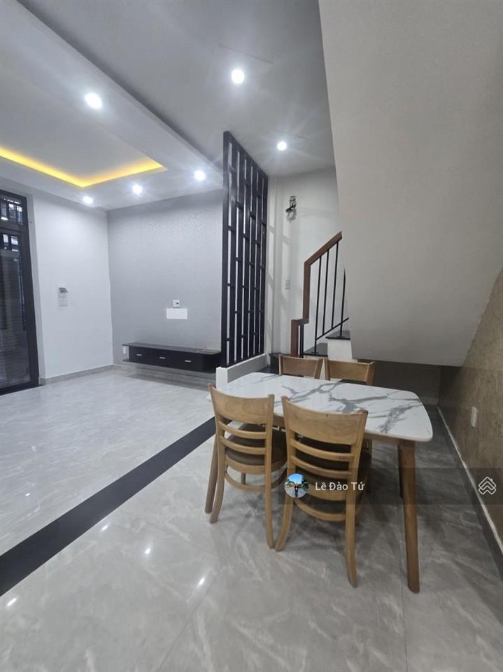 Nhà mới đẹp ngang 6m  trung tâm thanh khê chỉ hơn 4 tỷ