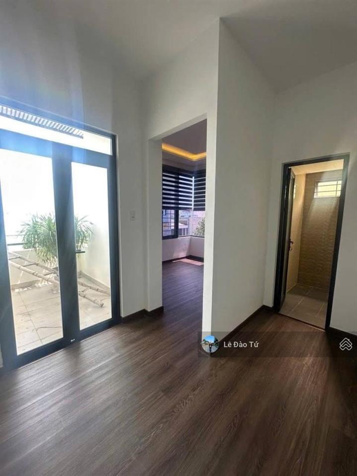 Mặt tiền trần thái tông 3 tầng kiên cố giá như nhà kiệt
