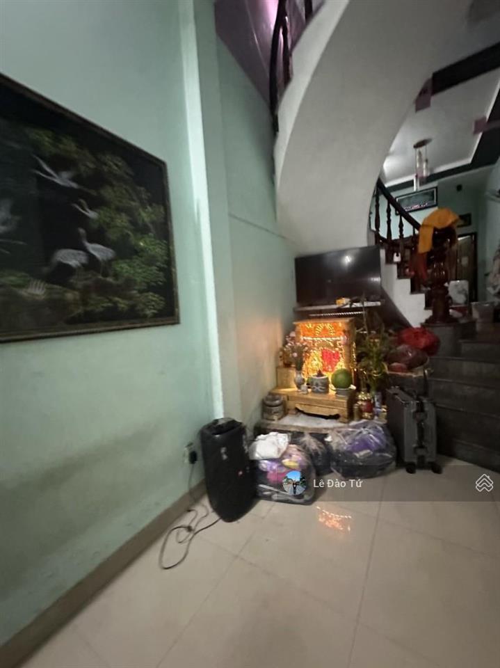 Mặt tiền 3 tầng cứng ngắc dũng sĩ thanh khê chỉ nhỉnh 6t