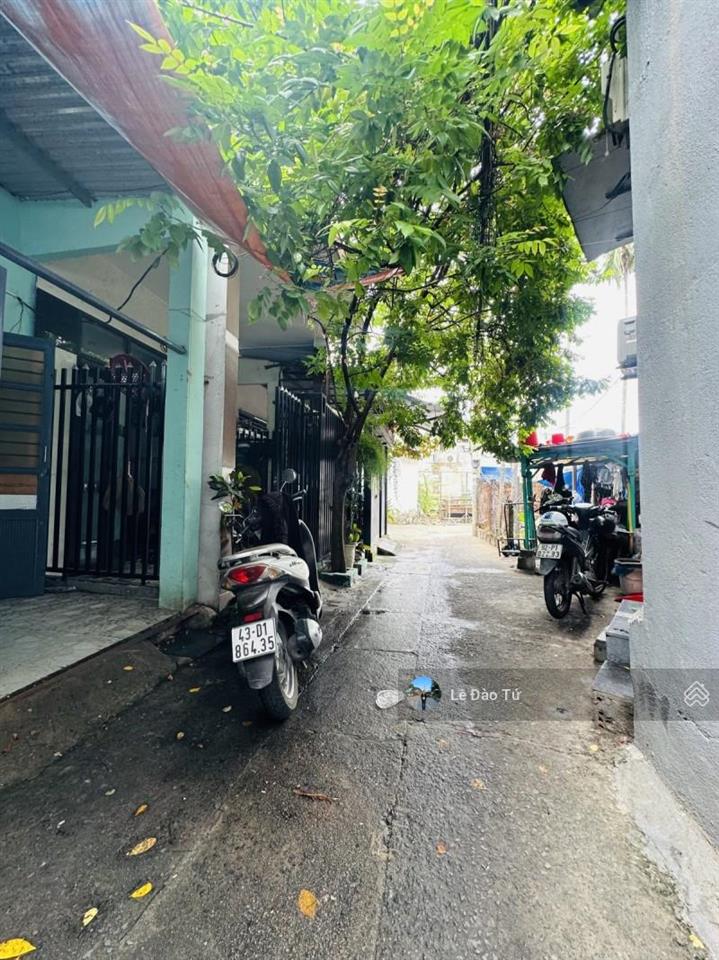 Gần sát biển  nhà gác lửng  chỉ 2.75 tỷ  kiệt rộng