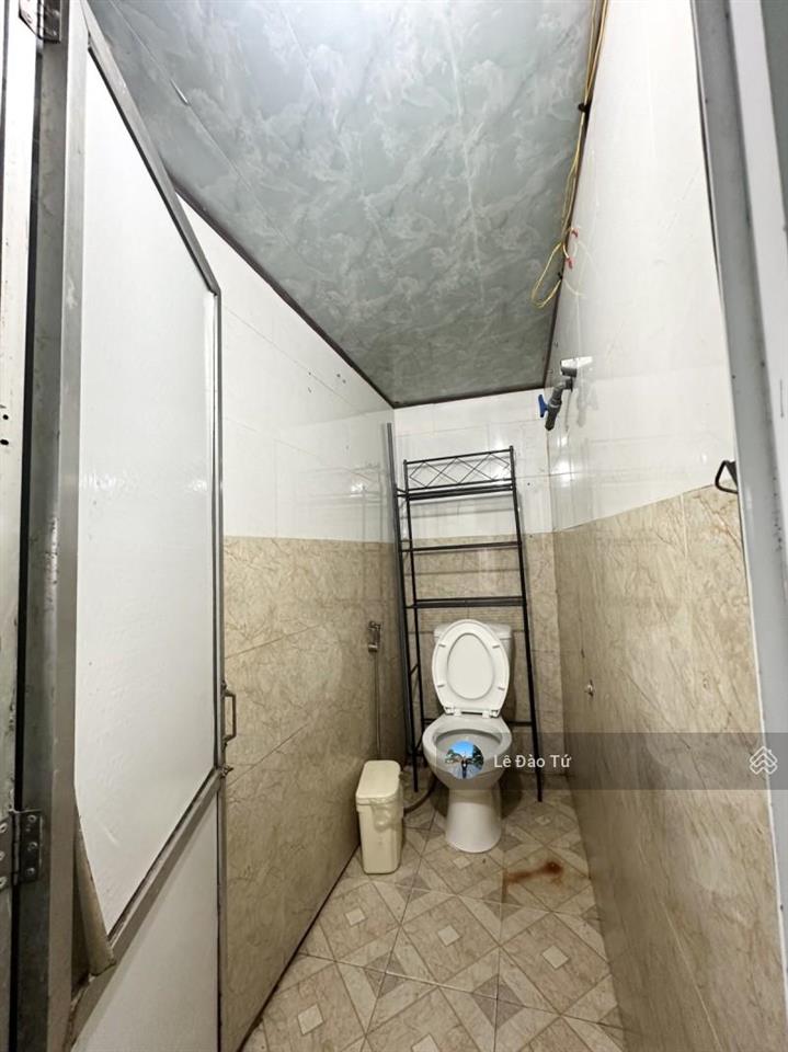 Gần sát biển  nhà gác lửng  chỉ 2.75 tỷ  kiệt rộng