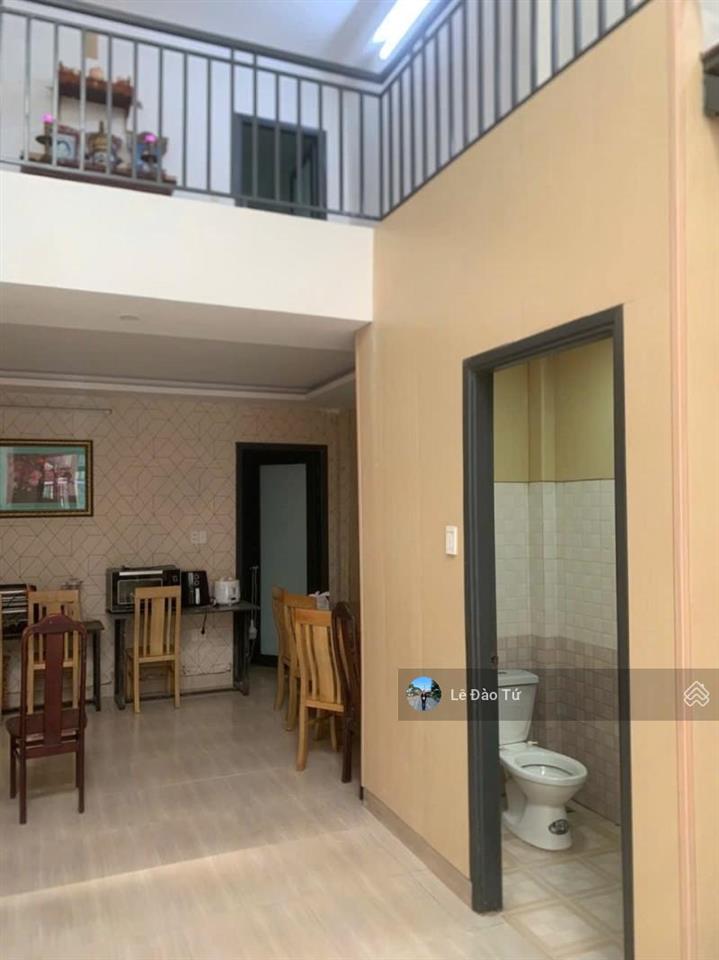 Mặt tiền tôn đản  100m kinh doanh tốt  chỉ 6.3 tỷ