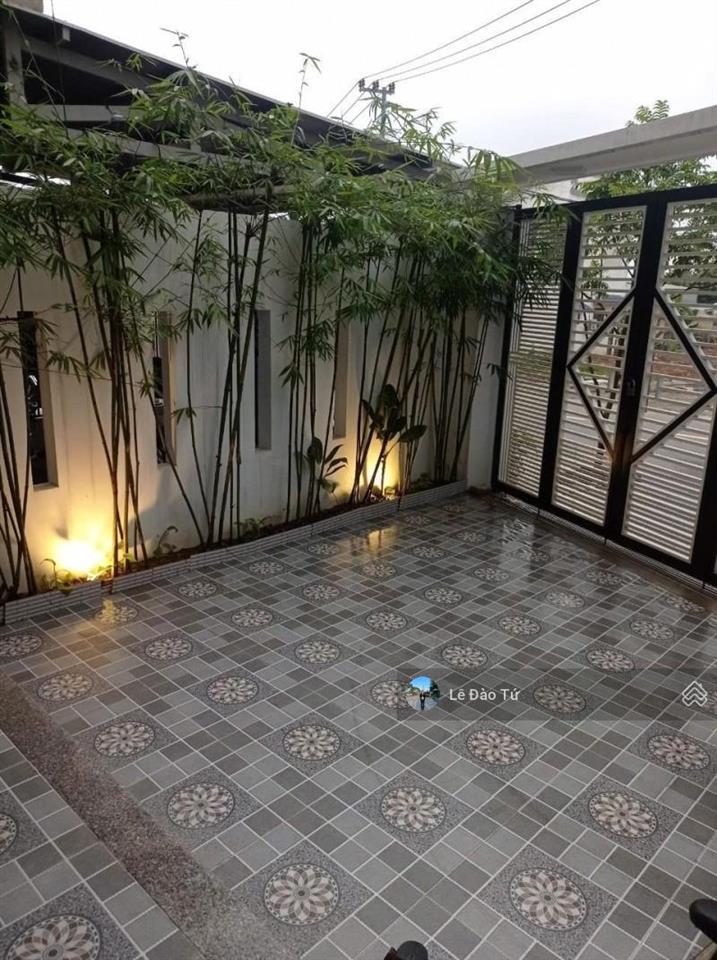 Mặt tiền tôn đản nhà 3 tầng kiên cố chỉ 5.2 tỷ