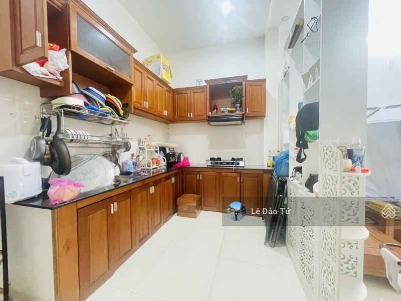 Nhà 2 tầng tôn đản gần mặt tiền chỉ 3,75 tỷ