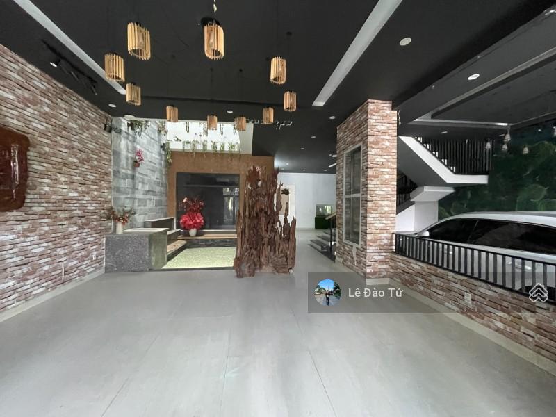 Biệt thự 2 mặt tiền 3 tầng dt 200m2 9 phòng chỉ 13,95 tỷ