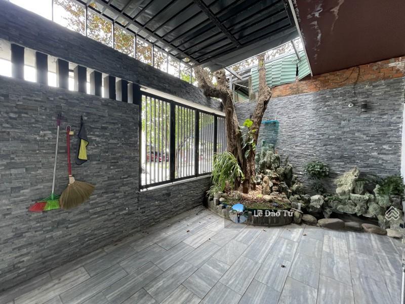 Biệt thự 2 mặt tiền 3 tầng dt 200m2 9 phòng chỉ 13,95 tỷ