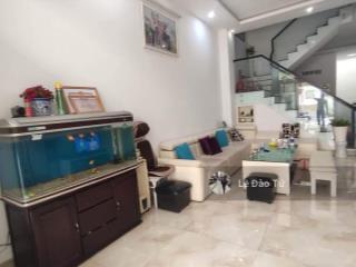 Mặt tiền nguyễn văn huề 3 tầng kinh doanh tốt chỉ 7,3 tỷ
