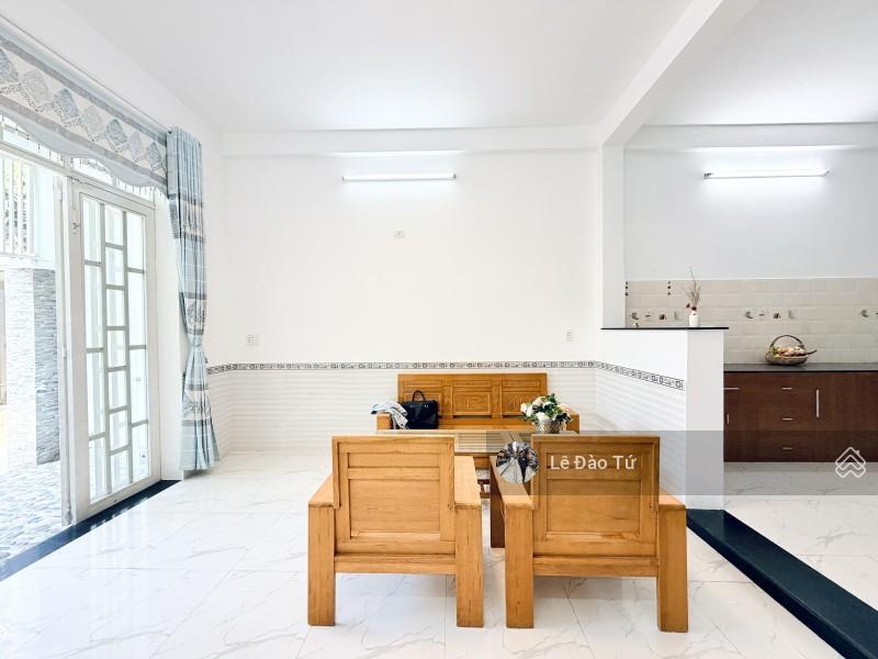 Nhà 2 tầng kiên cố ô tô thông nguyễn mộng tuân chỉ 3,85 tỷ
