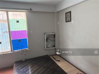 Lô góc ô tô đậu cửa  cách mt điện biên phủ 30m