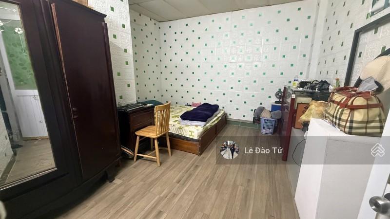 Nhà gác lửng đúc kiệt ô tô gần mt nguyễn đình tứ, 3,8 tỷ