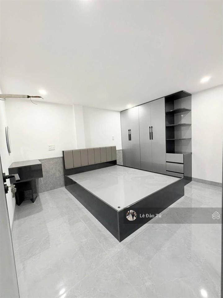 Nhà 2 tầng 56m 3pn có pn dưới k tôn đản 3,4 tỷ