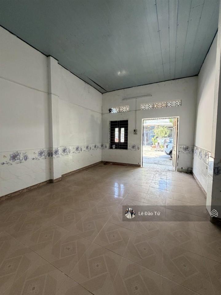 Nhà sát biển  mt xuân thiều 8  cách biển 200m  4,2 tỷ