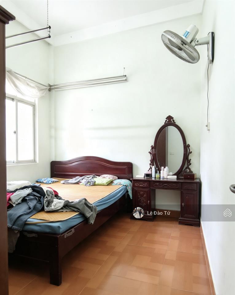 Mặt tiền đàm thanh 2 nhà 2 tầng 2 mê 90m 4,39 tỷ