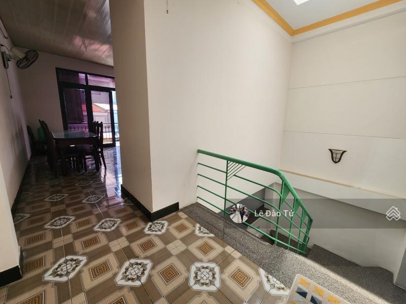 Gần biển nguyễn tất thành nhà 2 tầng 75m2 5,55 tỷ