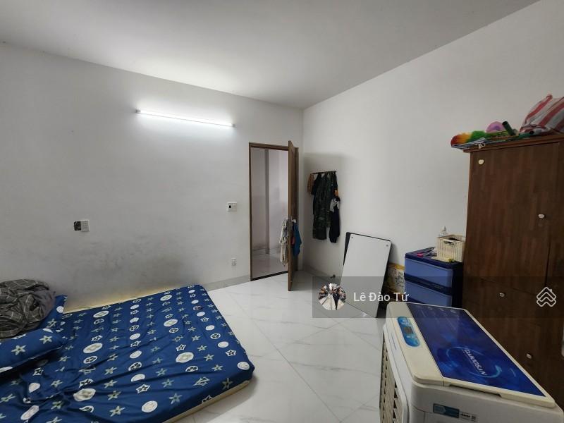 Mt hoàng văn thái 98m 5pn kinh doanh 5,96 tỷ