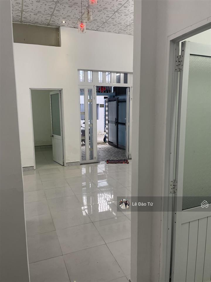 Nhà âu cơ gần chợ hòa khánh 60m 2,8 tỷ