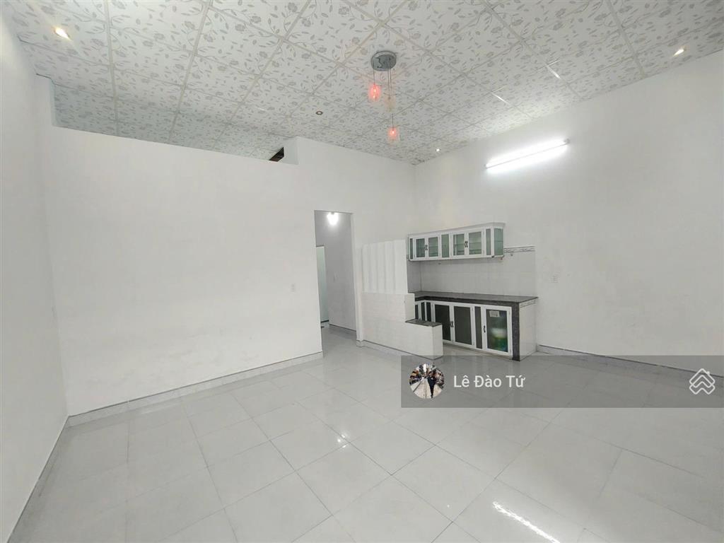 Nhà âu cơ gần chợ hòa khánh 60m 2,8 tỷ