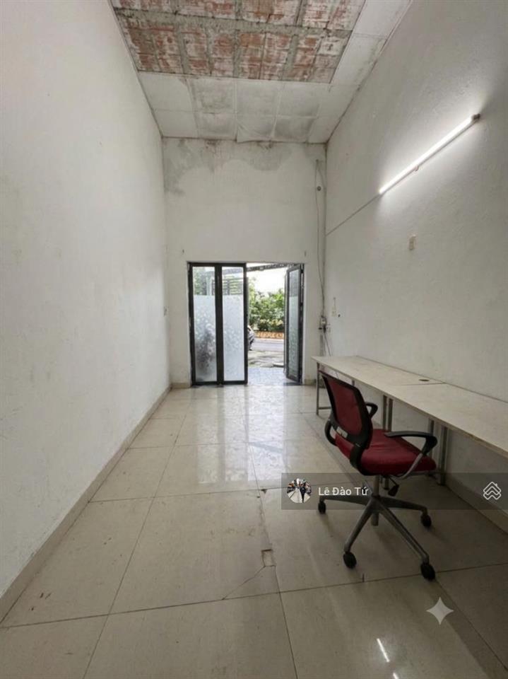 Nhà view biển nguyễn tất thành  đường 5,5m  51m  4,45 tỷ