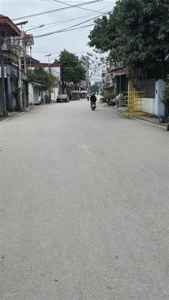 Hàng nguyên chủ gốc cần bán, 102 m2 thôn sở đông, xã nghĩa trụ, tỉnh hưng yên