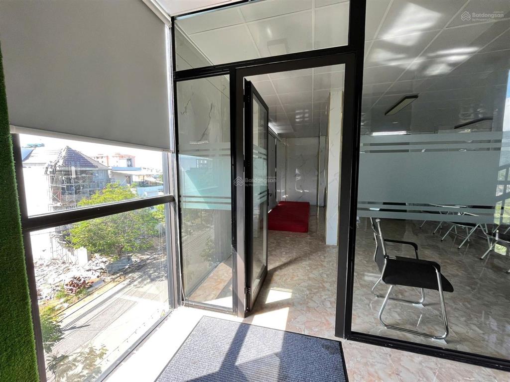 228,8m đường nguyễn đình hoàn, phường thọ quang, sơn tràtp đà nẵng