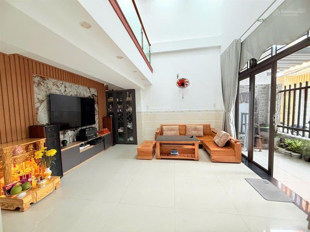 5 tỷ 6 nhà sát biển mân thái, sơn tràtp đà nẵng