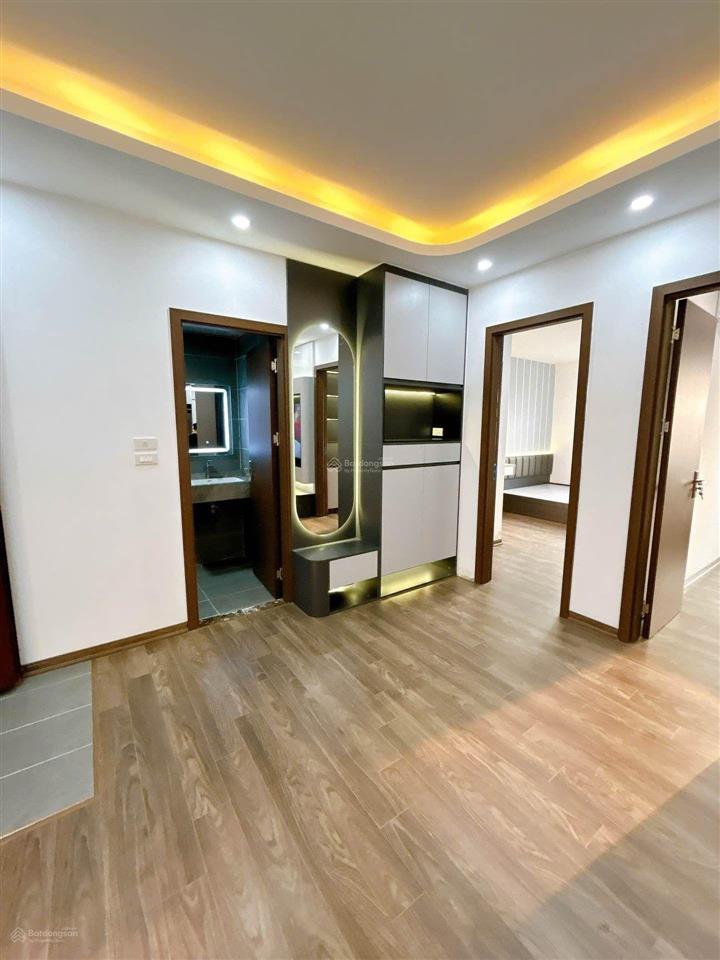 Cần bán chung cư rice city tây nam linh đàm, 70m, 2 ngủ 2vs, full nội thất mới tinh