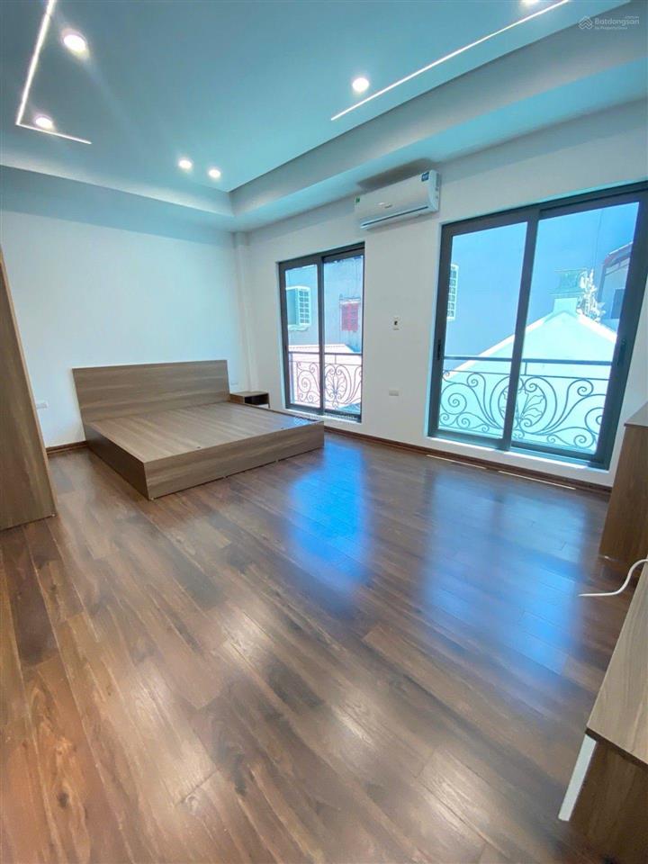 Bán nhà đẹp định công 7 tầng thang máy nhỉnh 8 tỷ. diện tích 38m, full nội thất