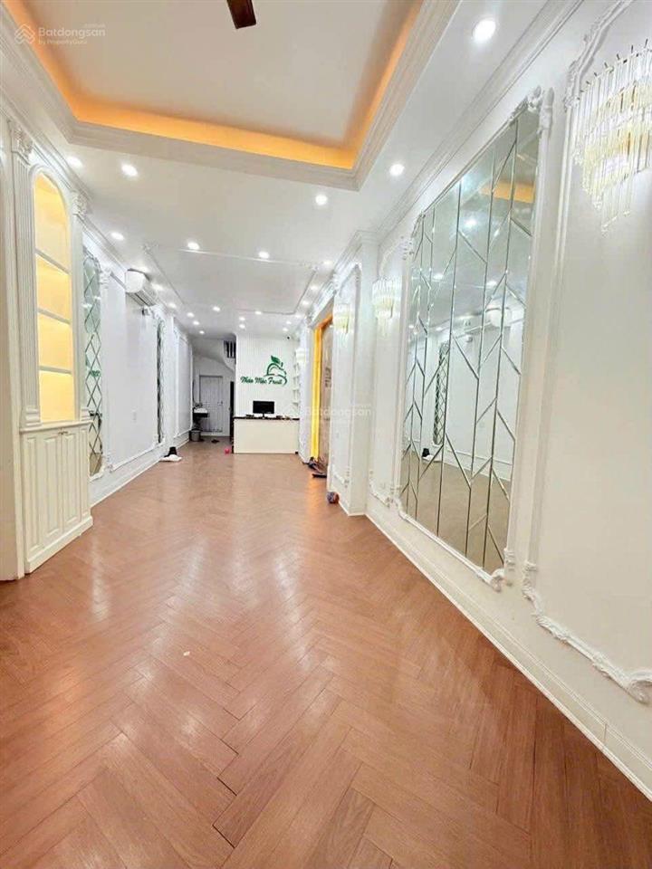 Cho thuê nhà nguyên căn, vừa ở vừa kinh doanh, 55m, 4 tầng, ô tô tránh