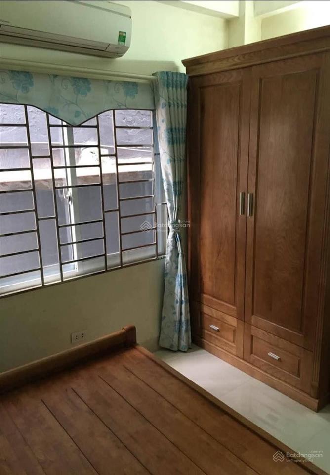 Cho thuê nhà nguyên căn, 3pn, 10 triệu, 33m2, đẹp ở 521 hoàng mai, hai bà trưng, hn
