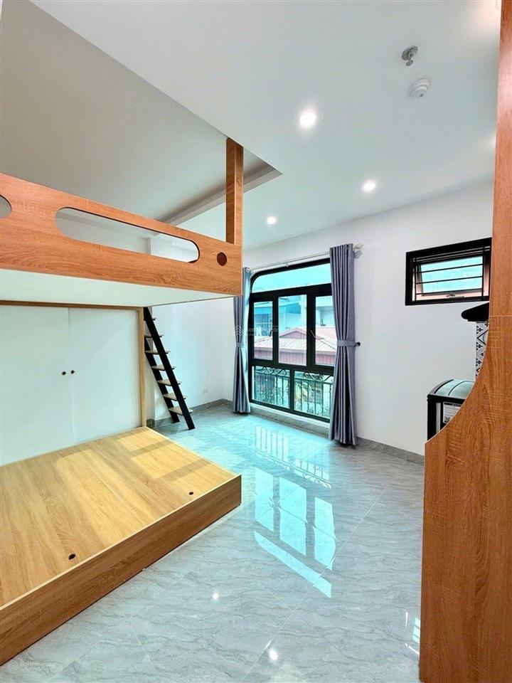 Trung tâm đống đa, 10m ra ô tô tránh, 65m², 15 phòng full nội thất, khách đã kín phòng.