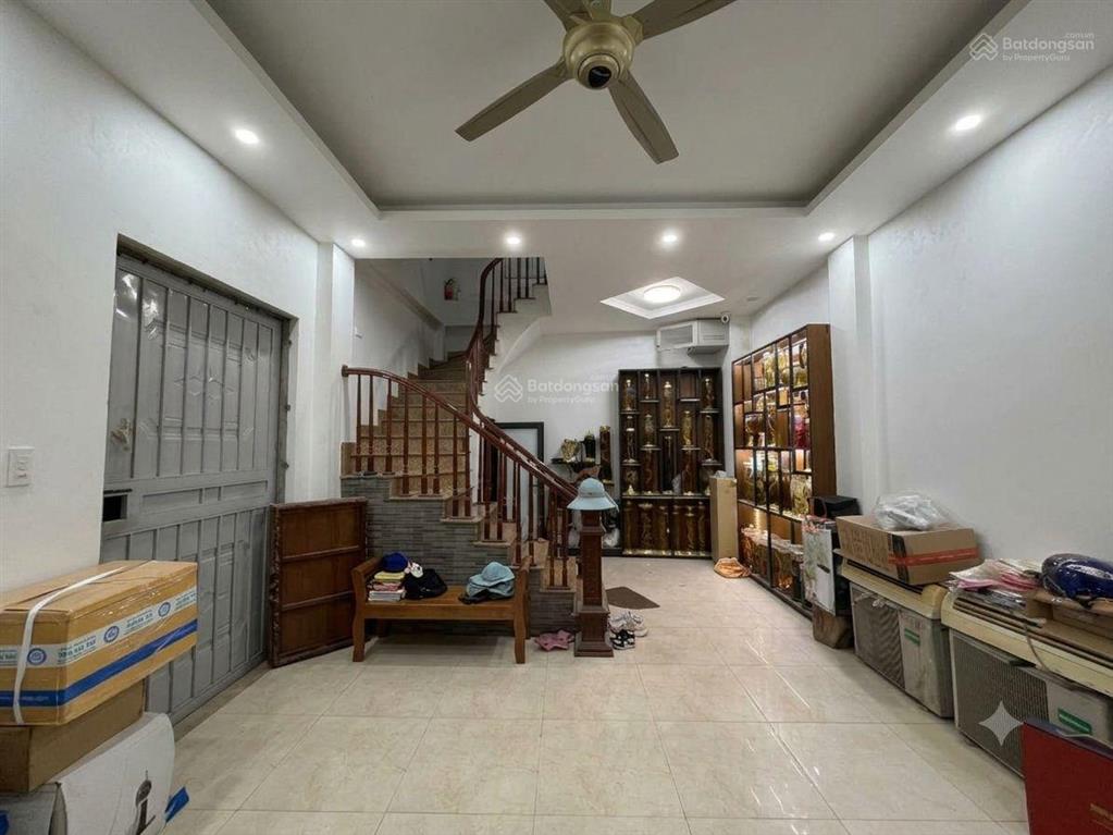 Phan đình giót lô góc, ngõ thông kinh doanh, ô tô đỗ cửa sát hồ phương liệt