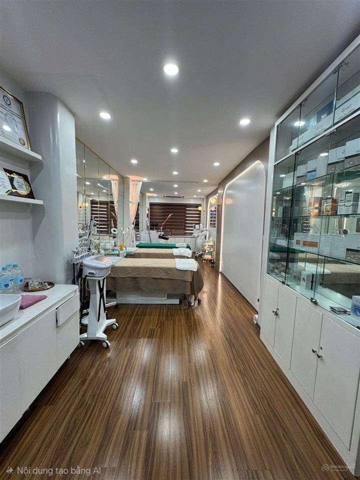 Mặt phố vừa ở vừa kinh doanh 6 tầng thang máy, 35m, 4 ngủ full nội thất