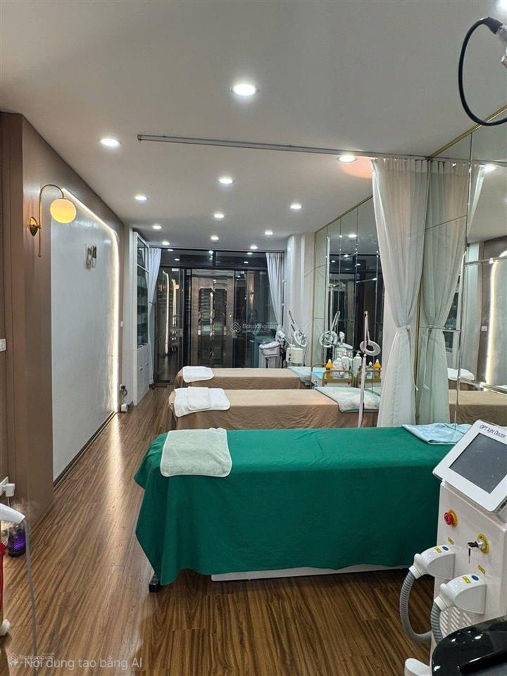 Mặt phố vừa ở vừa kinh doanh 6 tầng thang máy, 35m, 4 ngủ full nội thất