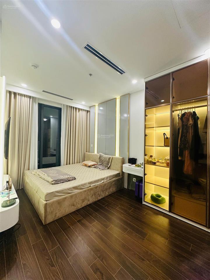 Bán cc masteri west heights, 5,5 tỷ, 52m2, 2pn, 2wc, tiện ích đầy đủ, sẵn sổ giao dịch ngay