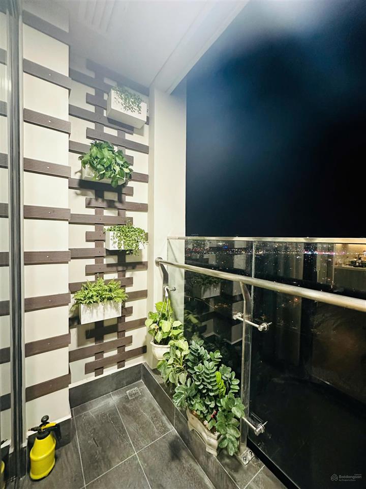 Bán cc masteri west heights, 5,5 tỷ, 52m2, 2pn, 2wc, tiện ích đầy đủ, sẵn sổ giao dịch ngay