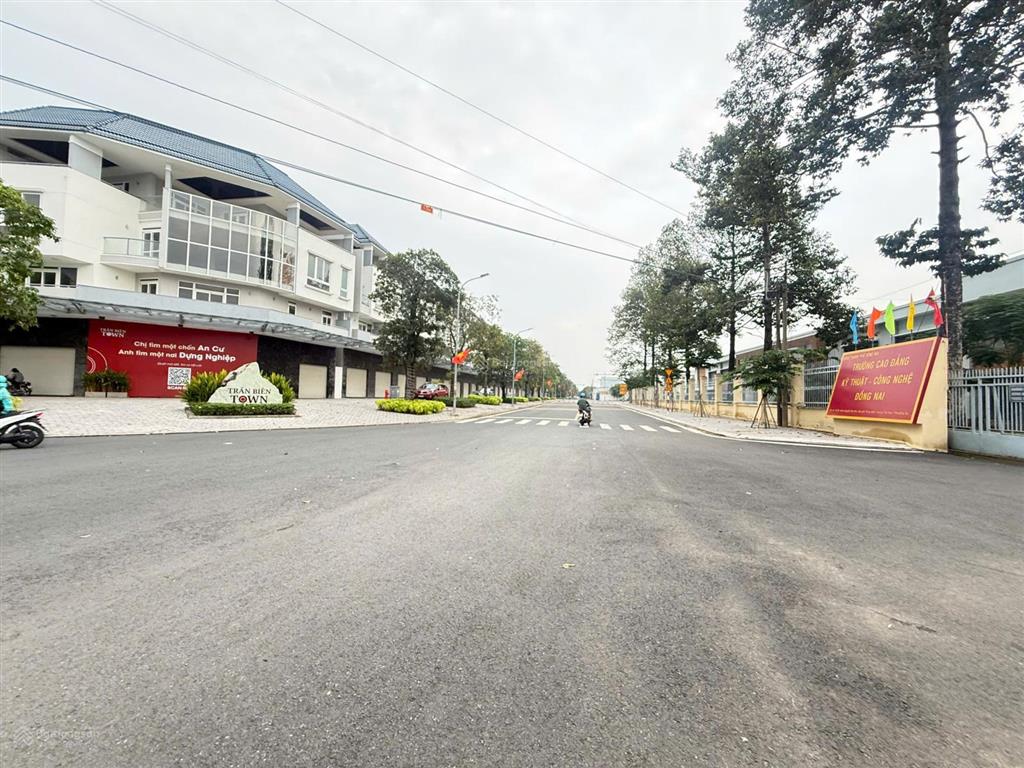 Bán đất liền kề thống nhất biên hòa 70m2 full thổ cư, gần nguyễn văn hoa, giá 2,95 tỷ/lô