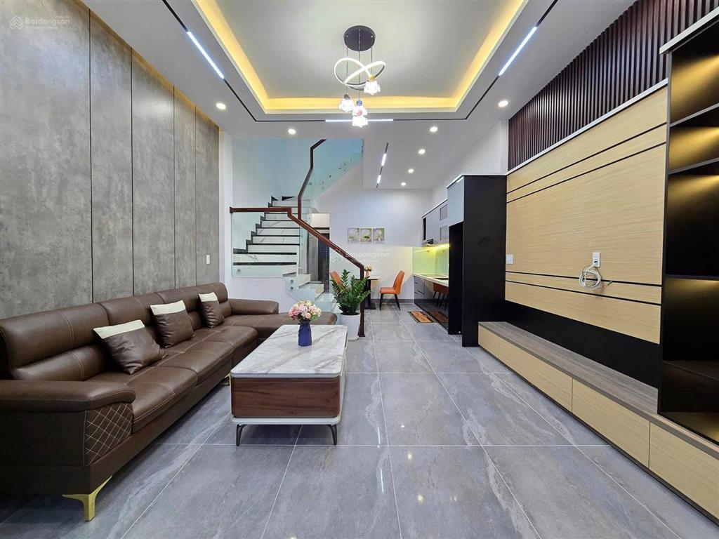 Bán nhà 1 trệt 1 lầu 100m2 thủ dầu một thiết kế hiện đại, dọn vào ở ngay giá 2 tỷ  ***