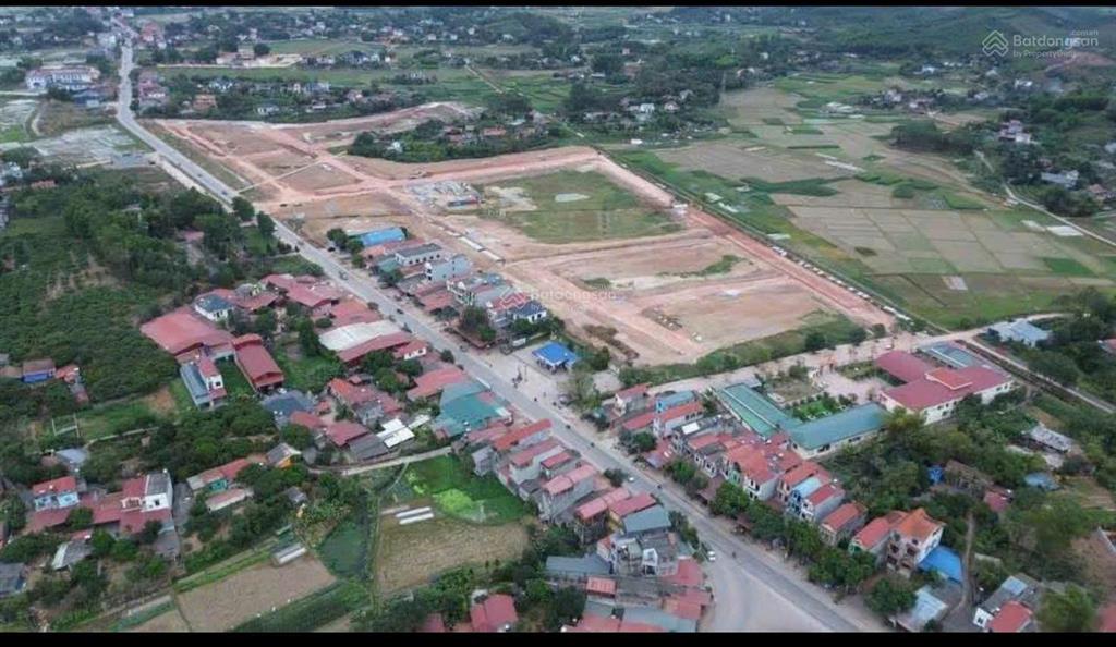 Đất nền  lúa non  tân yên  bắc giang mặt đường ql 17 giá chỉ 2,1 tỷ chiết khấu khủng 1215%