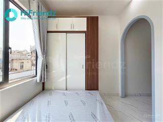 Cho thuê căn hộ dịch vụ full nội thất ngay nơ trang long  gần học viện cán bộ  có máy giặt riêng