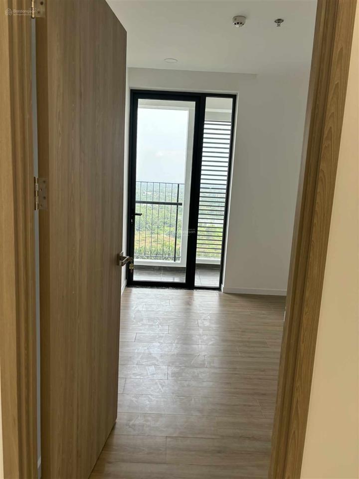 Cho thuê cc 2pn, 2wc, 73m2, 6,3 triệu tại trường lưu, q9, hcm