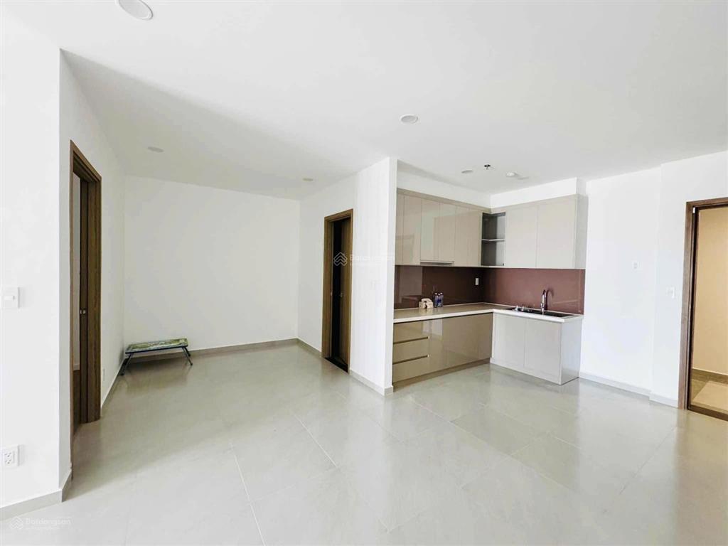 Cho thuê cc 2pn, 2wc, 73m2, 6,3 triệu tại trường lưu, q9, hcm