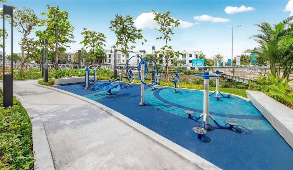 Cho thuê căn hộ 1pn, 1wc 5 triệu/th, 60.9m2 tại chung cư mt eastmark city, q9, tp. hcm, 0963 631 ***