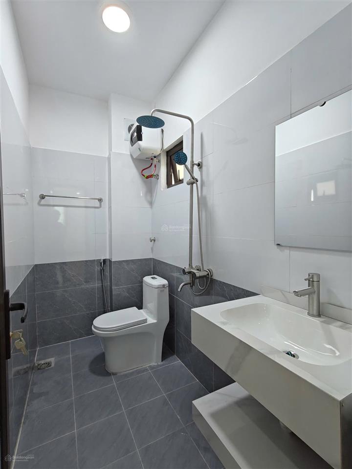 Bán nhanh nhà liên mạc  35m2  5 tầng  5.5 tỷ (có thương lượng)