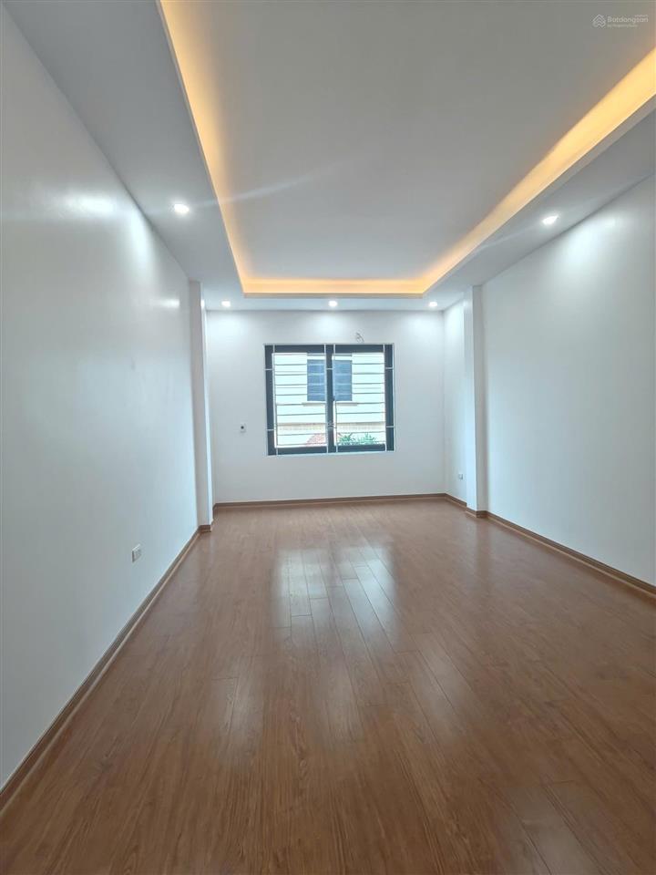Bán nhanh nhà liên mạc  35m2  5 tầng  5.5 tỷ (có thương lượng)