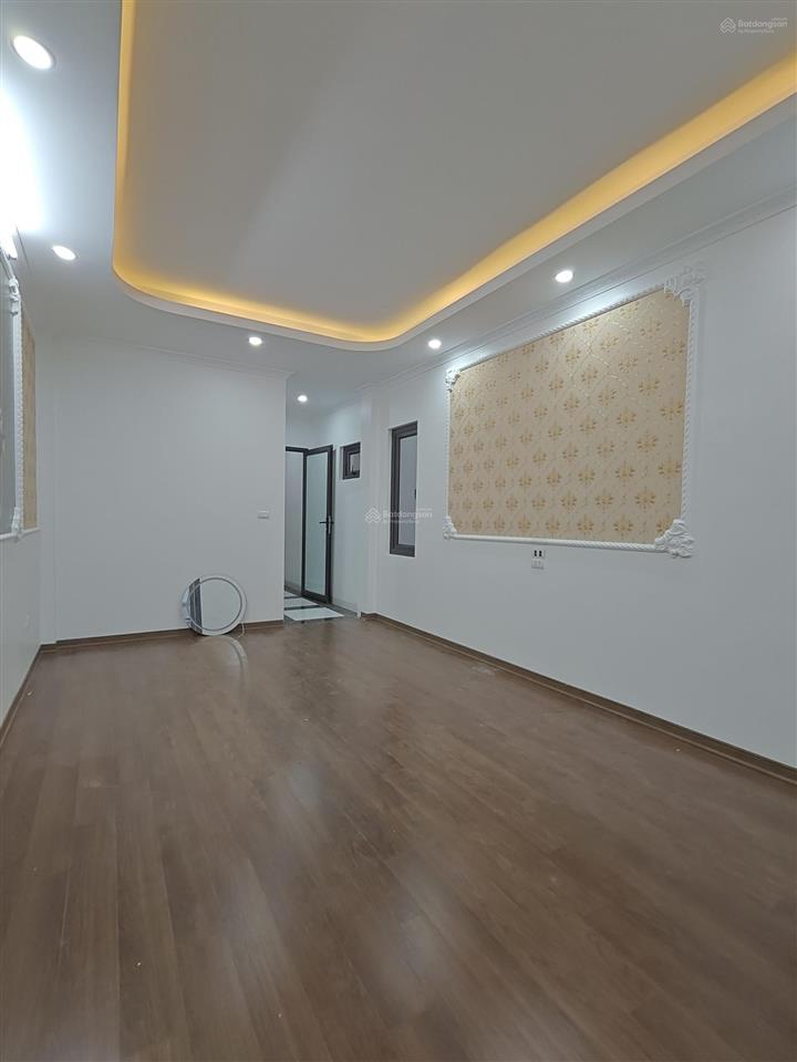 Bán nhà lô góc, ngõ oto, sát phố phú diễn  42m2 | 6 tầng có thang máy | giá 9,8 tỷ