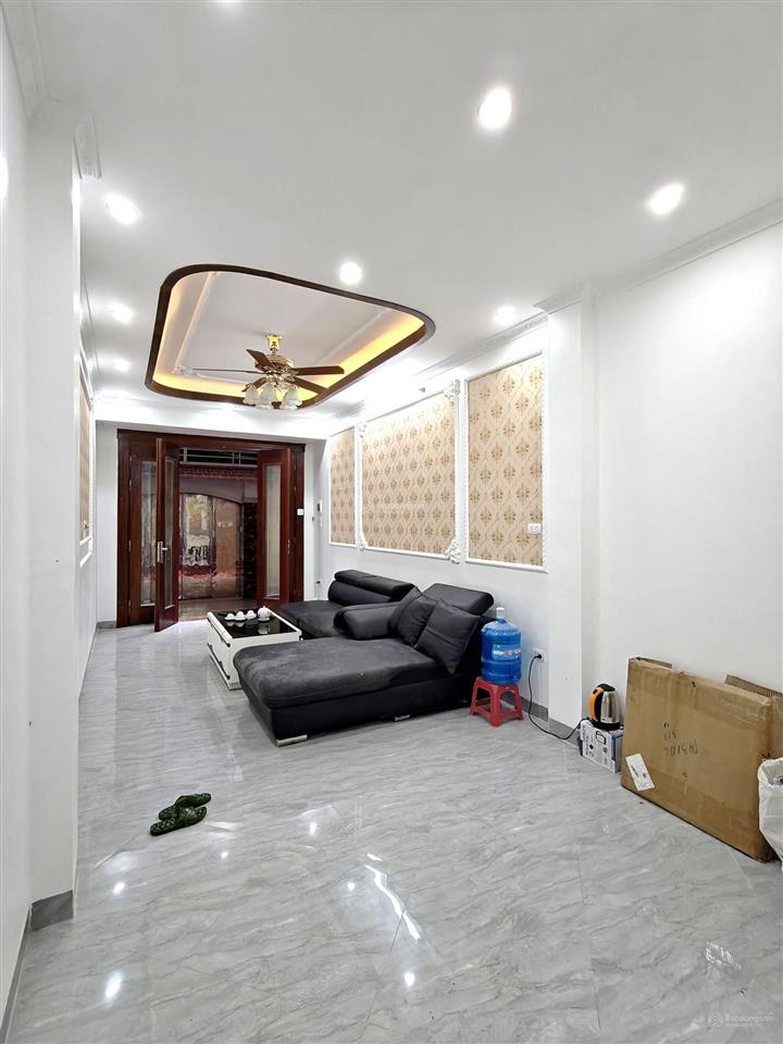 Bán nhà lô góc, ngõ oto, sát phố phú diễn  42m2 | 6 tầng có thang máy | giá 9,8 tỷ