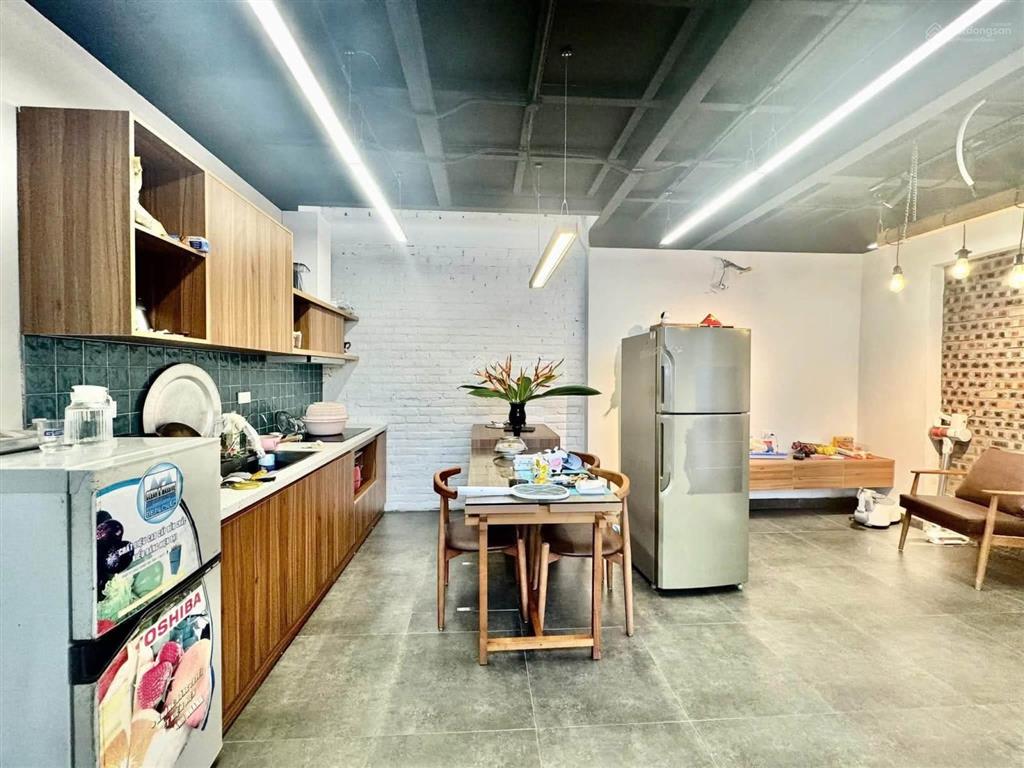 Hơn 3 tỷ có nhà thổ cư tt bắc từ liêm | 35m2  3pn  ô tô đỗ cổng, gần chợ & trục tây thăng long
