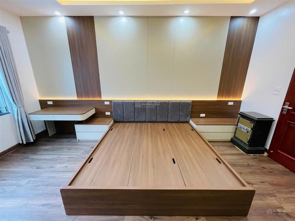 Nhà phân lô, ngõ thông, full nội thất, gần metro cầu diễn | 35m2  mặt tiền 4m | giá 7,9 tỷ