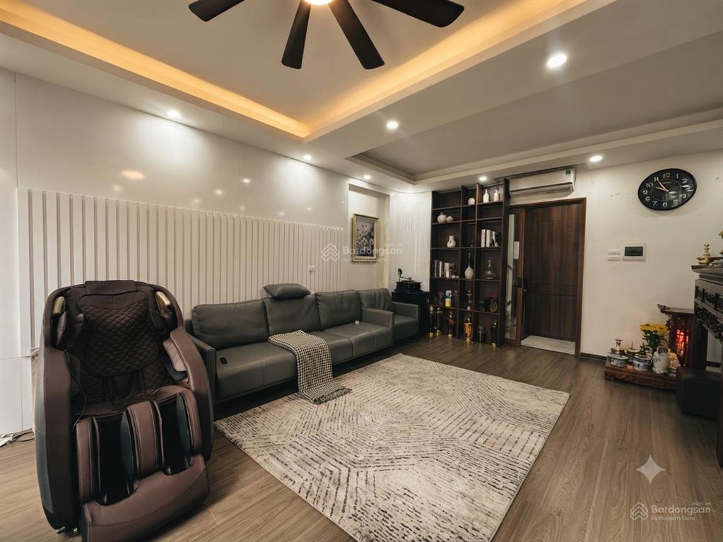 Siêu phẩm mặt tiền 4.5m  kế bên ciputra  6 tầng thang máy  full nội thất, ô tô đỗ cửa | 10,2 tỷ